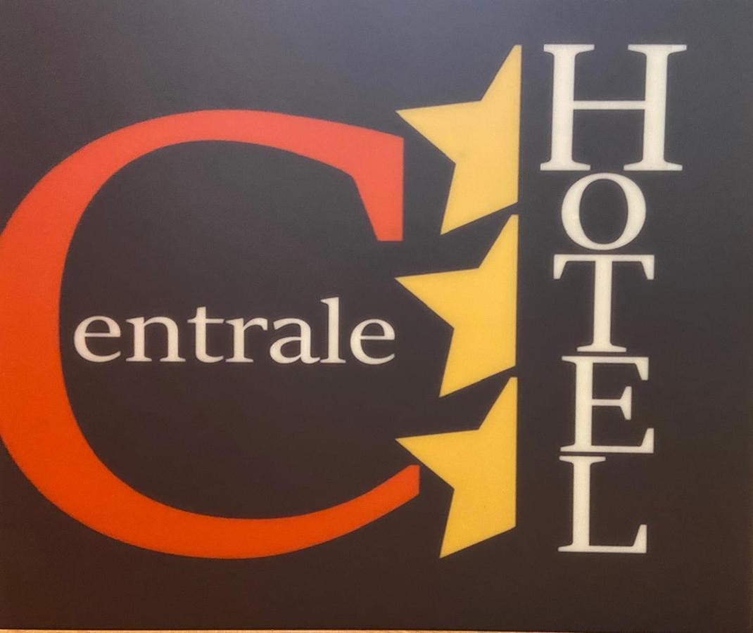 Hotel Centrale Trieste Esterno foto